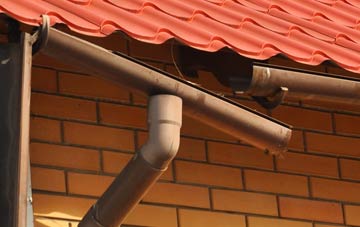 Llanddewi Velfrey gutter repair costs