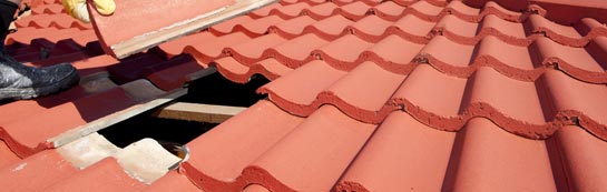 compare Llanddewi Velfrey roof repair quotes